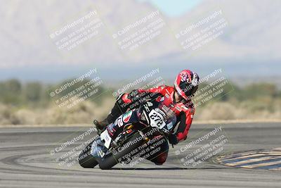 media/Jan-15-2026-Racers Edge (Thu) [[dfebeb70ab]]/2-A Group/Session 3 (Turn 16)/